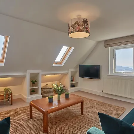 Breathtakingly Beautiful Apartment