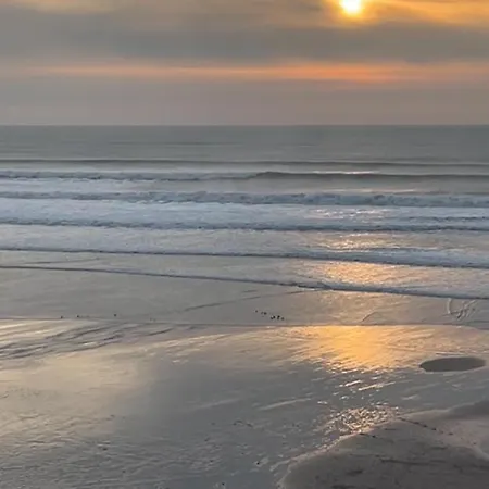 Breathtakingly Beautiful Apartment Bude
